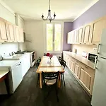 Grand Dans Maison Apartamento