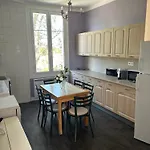 Grand Dans Maison * Baiona