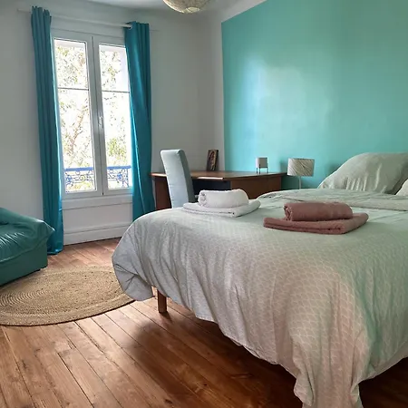 Appartement Grand Dans Maison