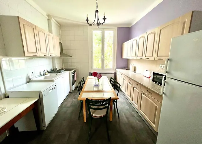 Grand Dans Maison Appartement