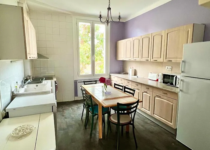 Appartement Grand Dans Maison Bayonne