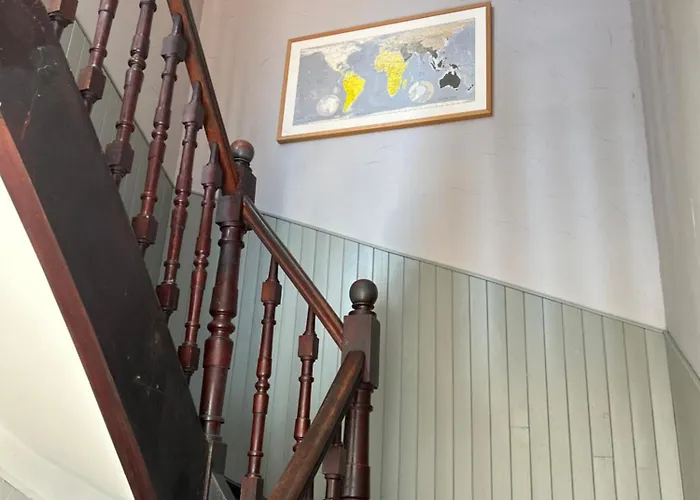 Appartement Grand Dans Maison Bayonne