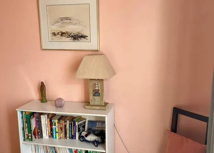 Appartement Grand Dans Maison *