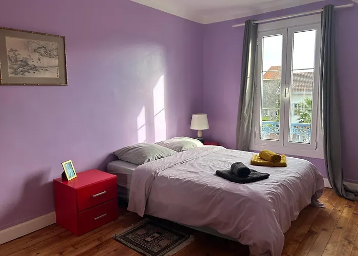 Appartement Grand Dans Maison Bayonne